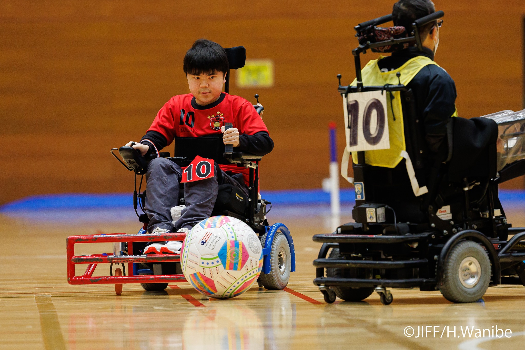 電動車椅子サッカー親善試合