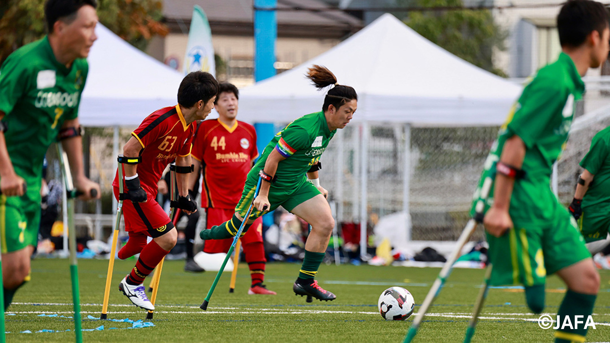 攻め込むガネーシャ静岡AFCの後藤選手